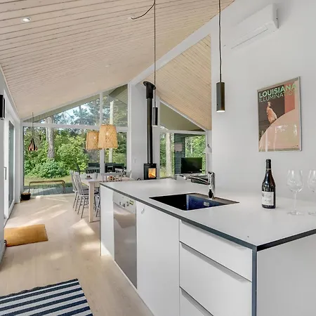 Beautiful In Idestrup With Kitchen Semesterbostad *