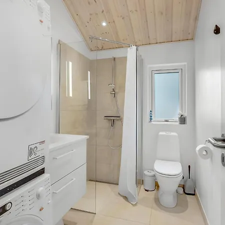 Cozy In Idestrup With Wifi Bøtø By