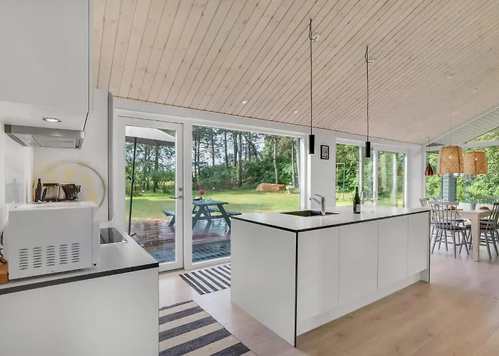 Casa de Férias Cozy In Idestrup With Wifi Bøtø By