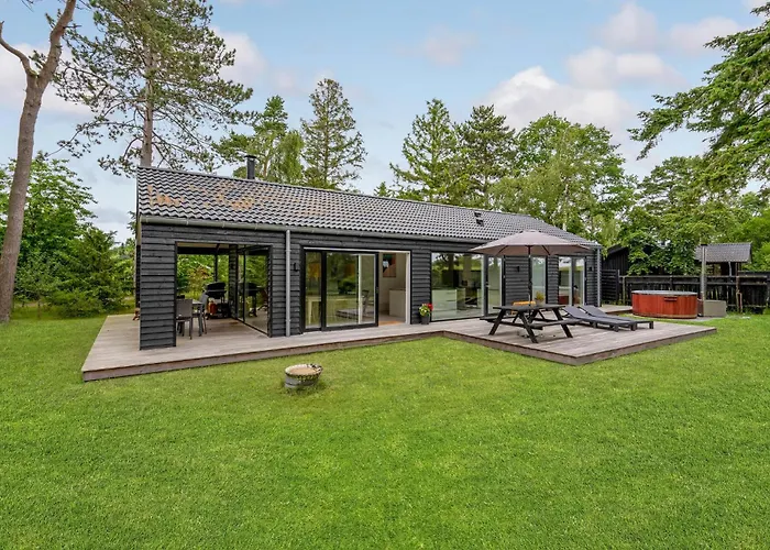 Casa de Férias Cozy In Idestrup With Wifi